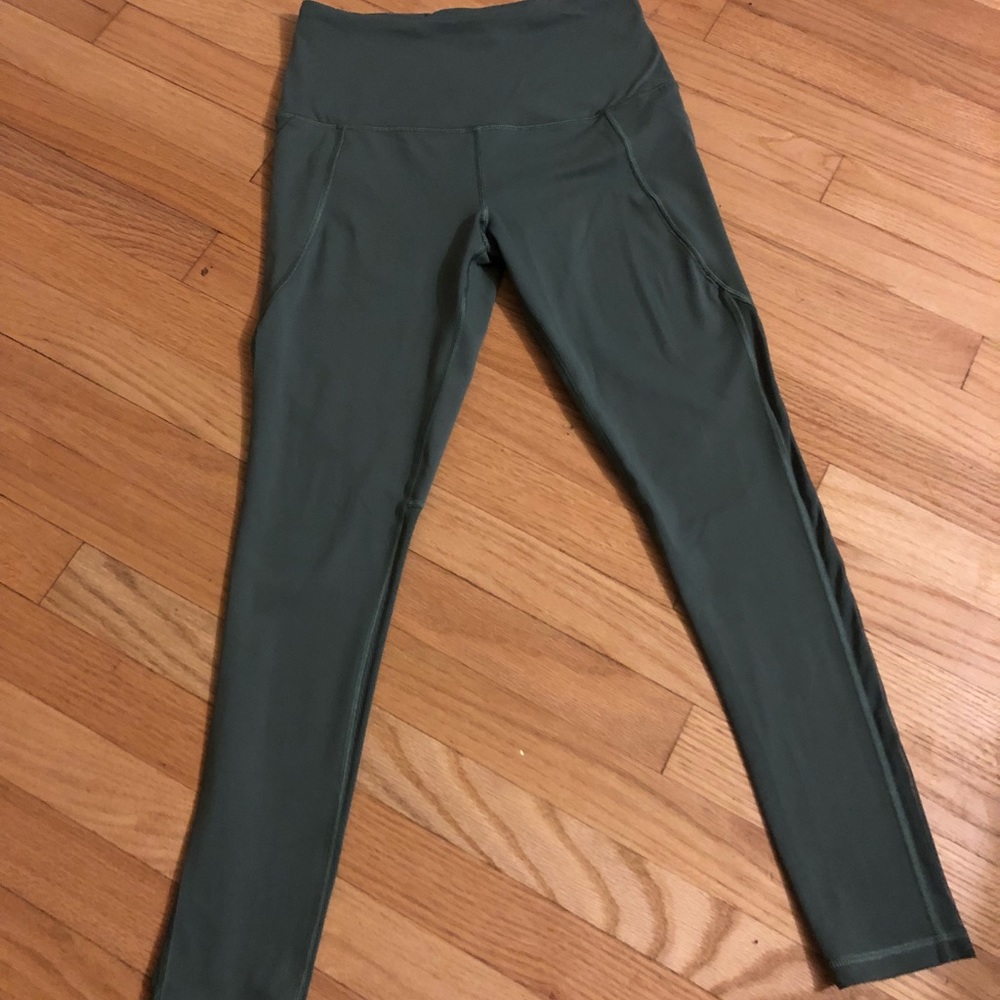 Victoria’s Secret Knockout Leggings